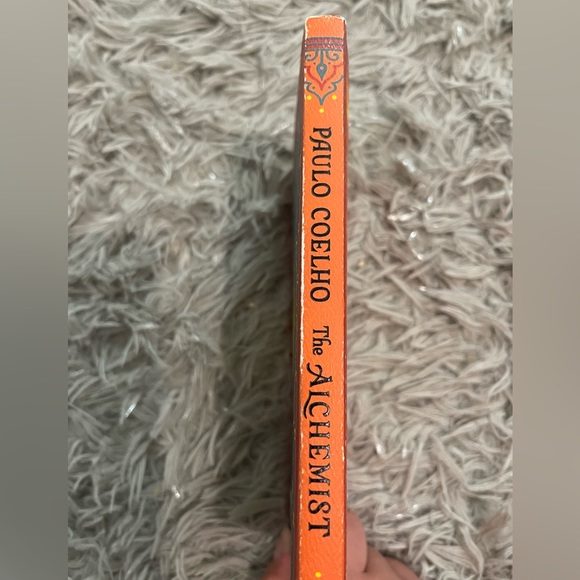 The Alchemist book - Picture 2 of 5